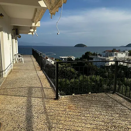 Sofias Seaview Apartment Palaiontsiflikion